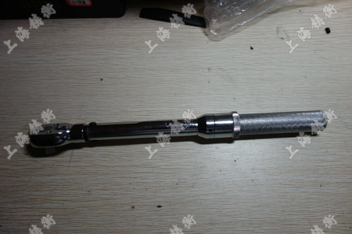 預(yù)置式扭力扳手圖片