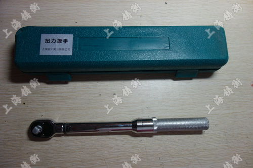 預(yù)置式扭力扳手圖片